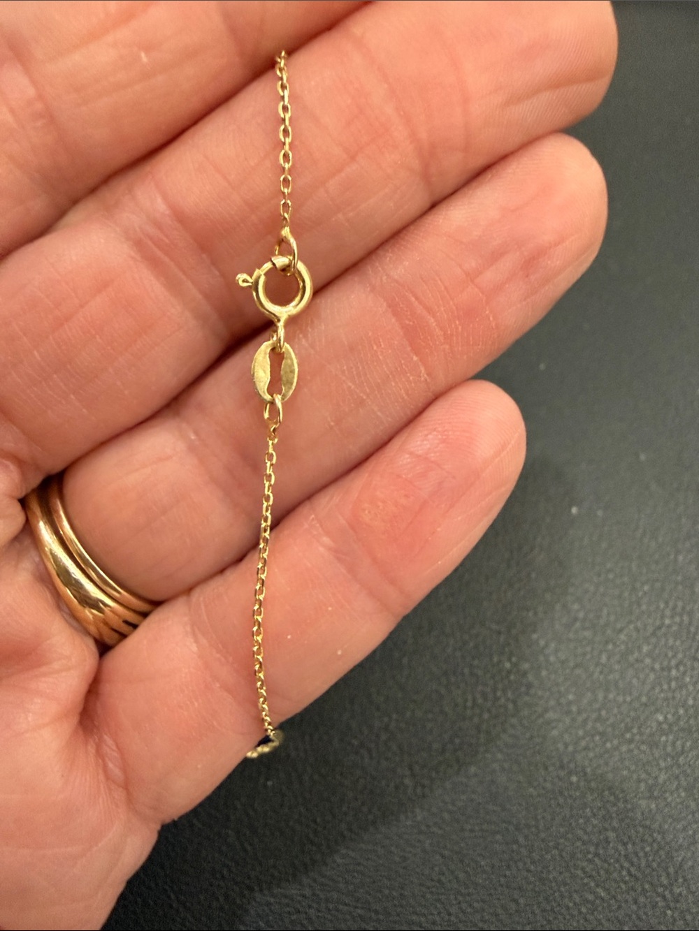 Gold Chain Necklace - Women Jewelry - Picture 2 of 4